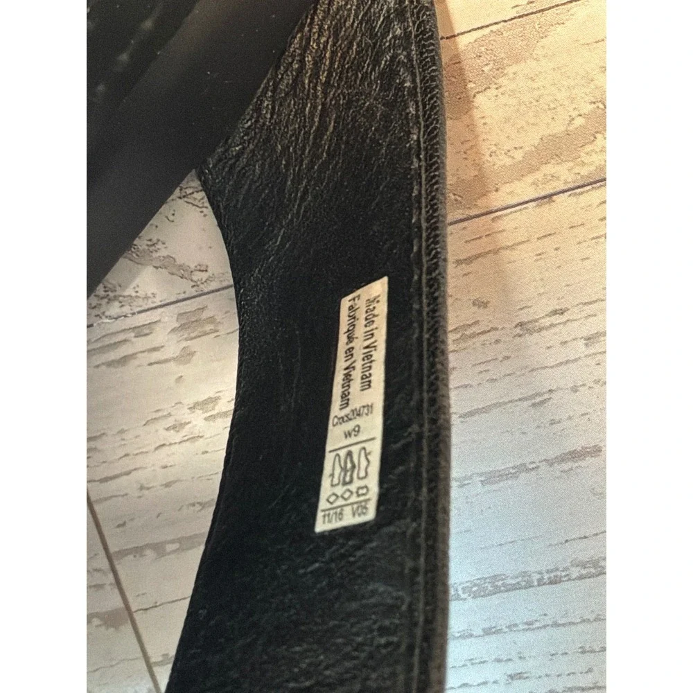 Crocs Leigh II Leather Wedge Sandals Womens 9 Black Platform Quiet Luxury